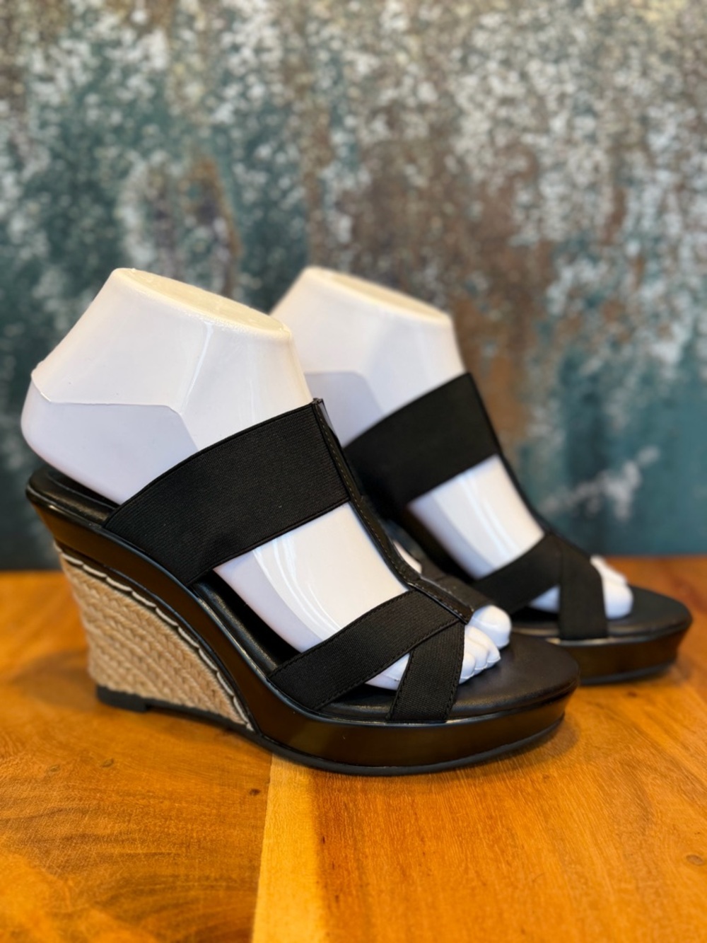 Charles By Charles David Boho 2010s Black Espadrille Wedge Sandals 7M (GUC)